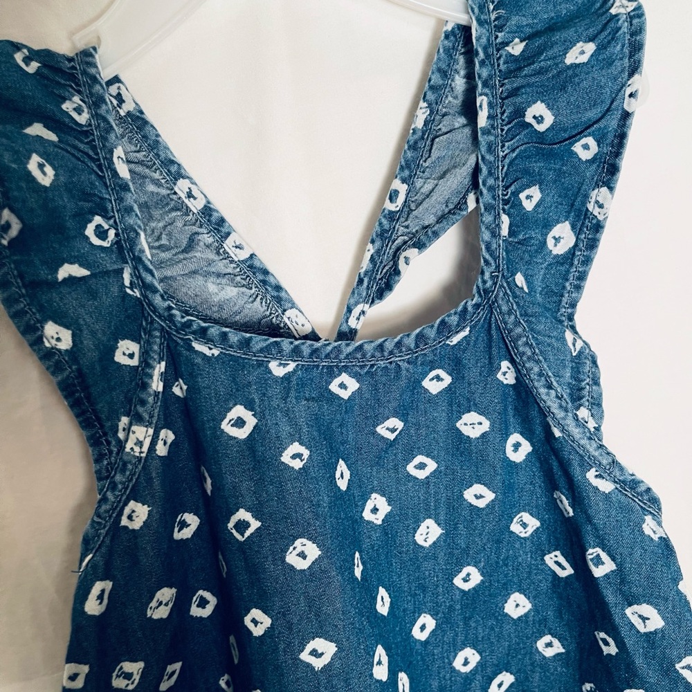 Gap - Picture 2 of 4